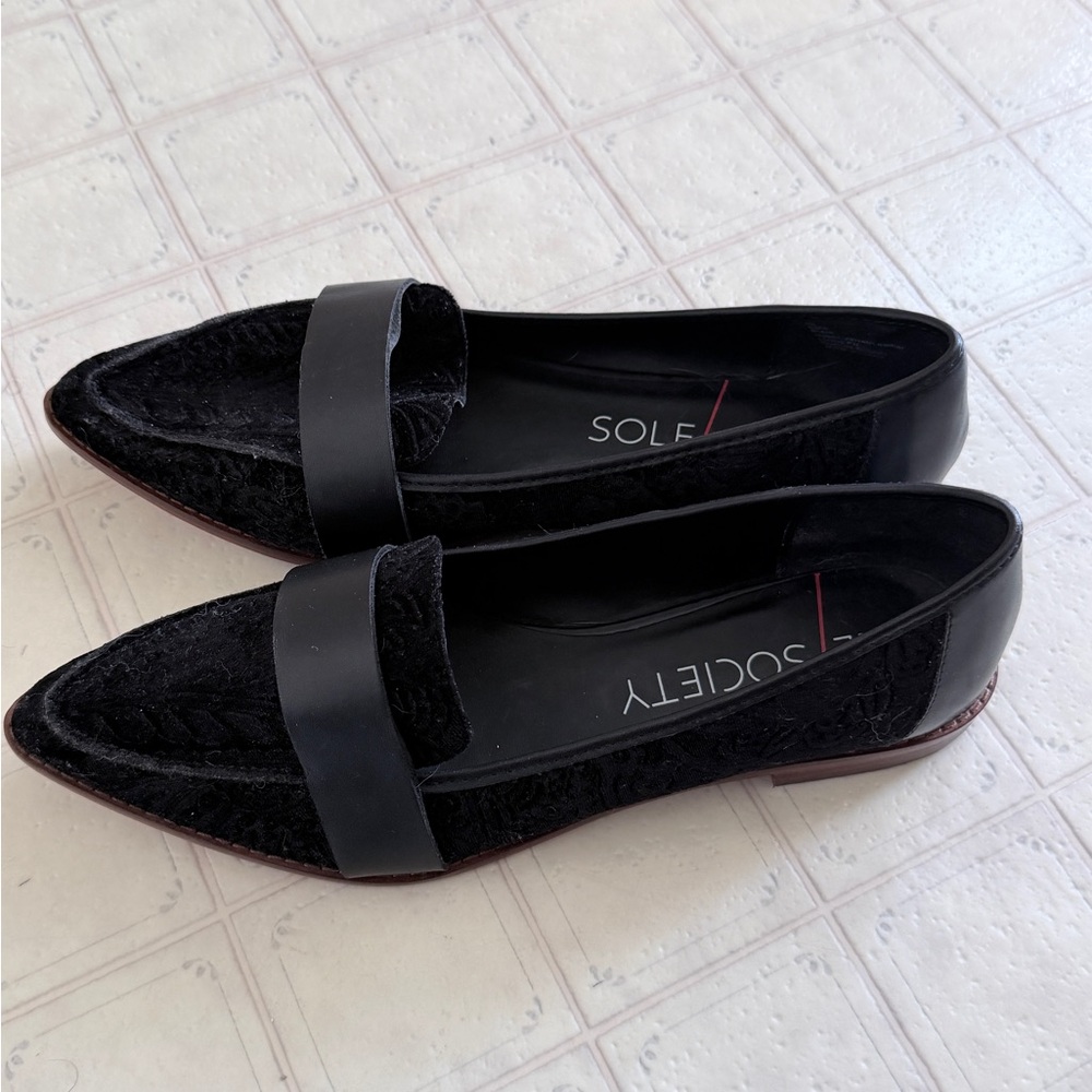 Sole Society Black Velvet Strap Loafers Size: 10 - Picture 5 of 6